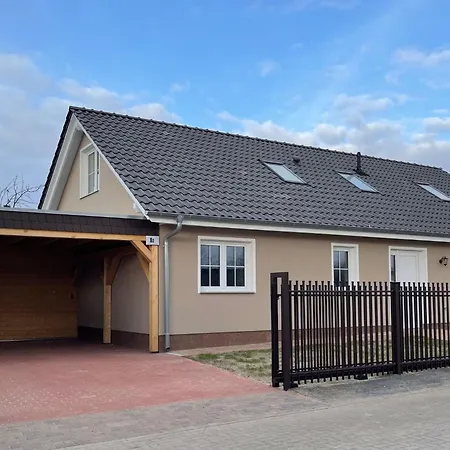 In Linum Mit Garten- Terrasse Und Grill By Interhome Holiday home *