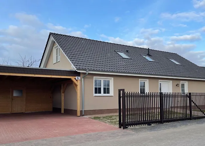 In Mit Garten- Terrasse Und Grill By Interhome Holiday home *