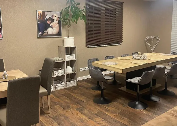 In Mit Garten- Terrasse Und Grill By Interhome 펜션 *